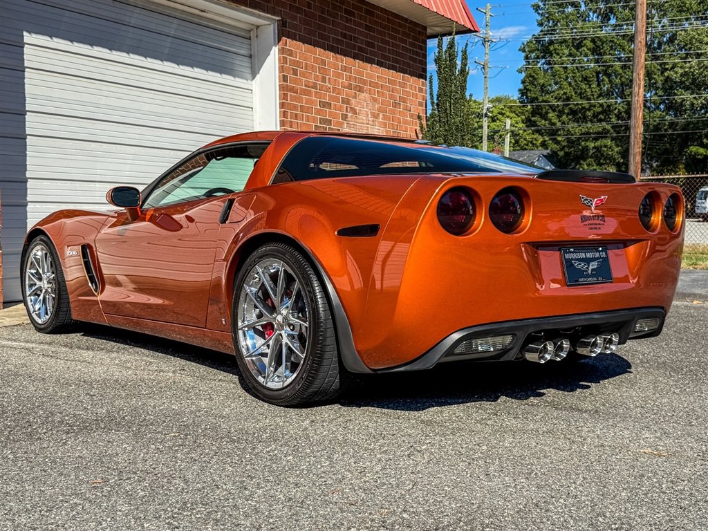 Used 2009 Chevrolet Corvette Z06 w/ Preferred Equipment Group RWD image 18
