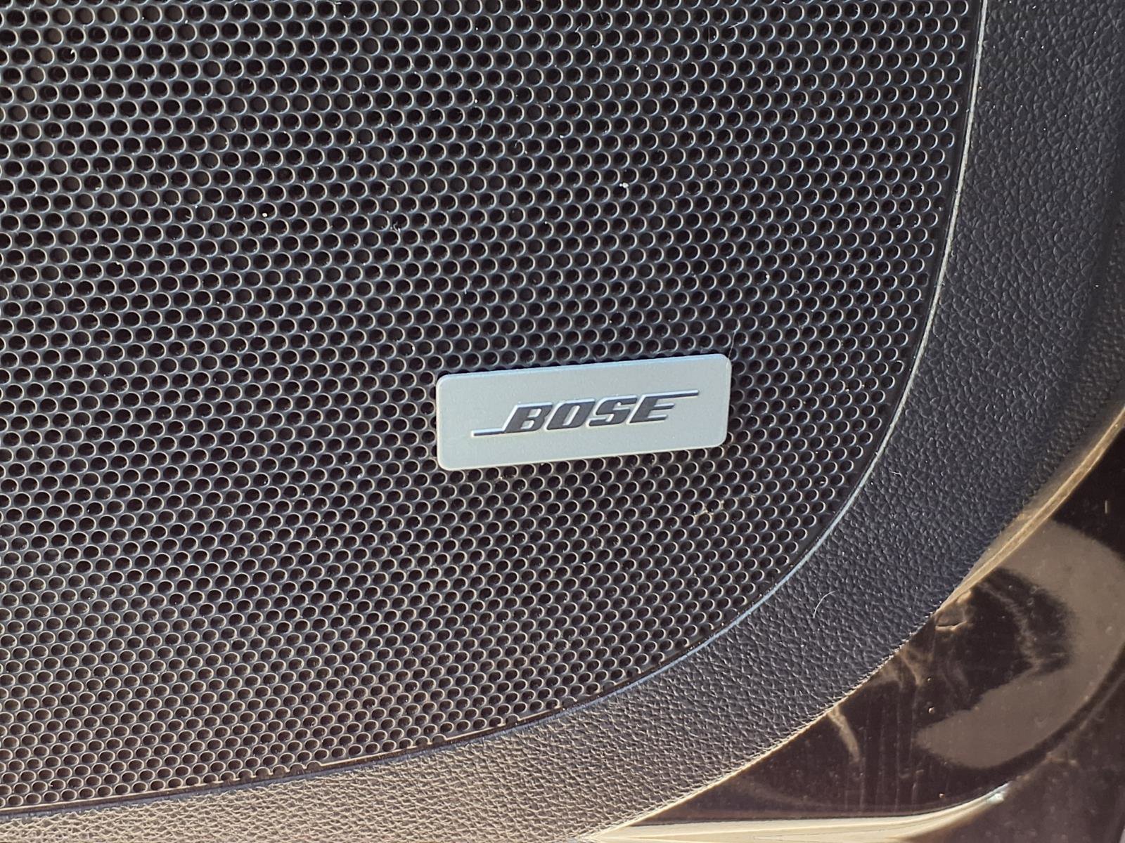 Used 2016 Buick LaCrosse Premium image 21