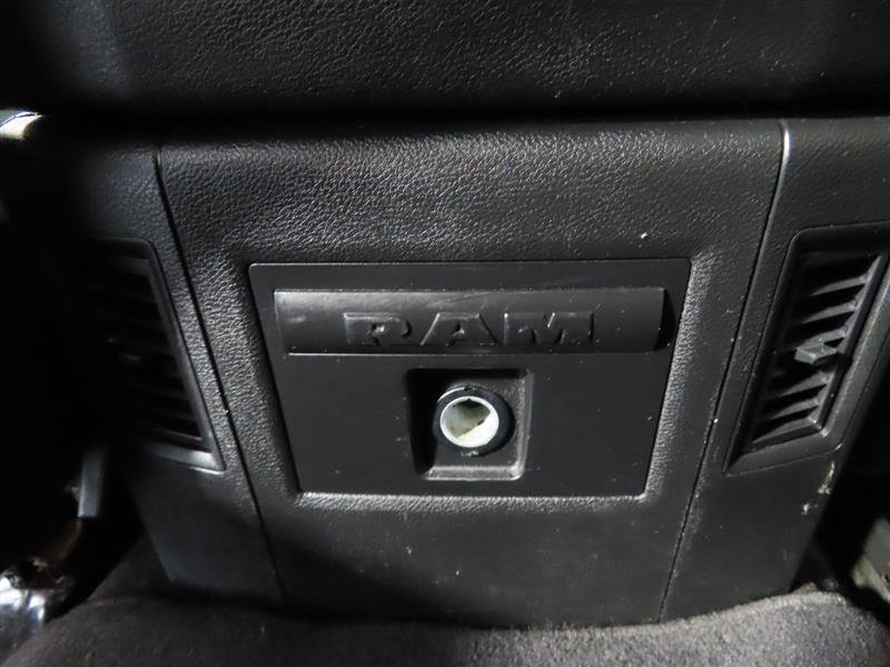 Used 2018 RAM 1500 Sport image 29