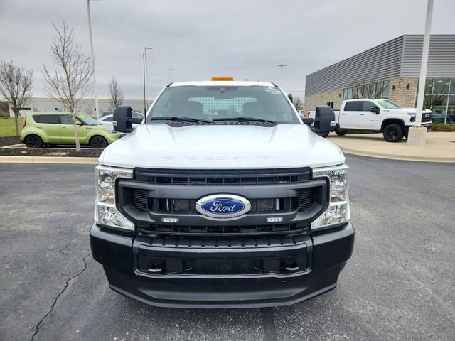 Used 2022 Ford F250 XL w/ Power Equipment Group AWD/4WD image 2