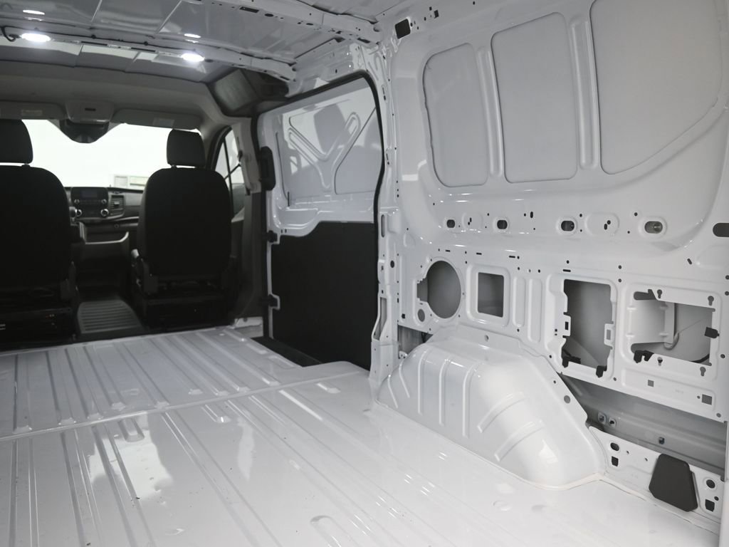 New 2025 Ford Transit 350 Low Roof image 23
