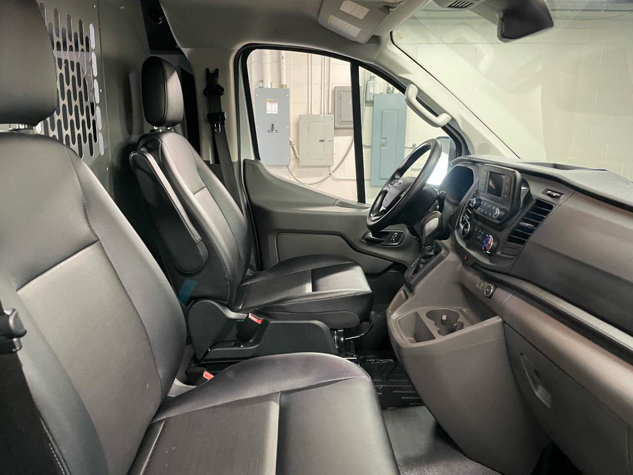 Used 2023 Ford Transit 150 Low Roof w/ Load Area Protection Package RWD image 11