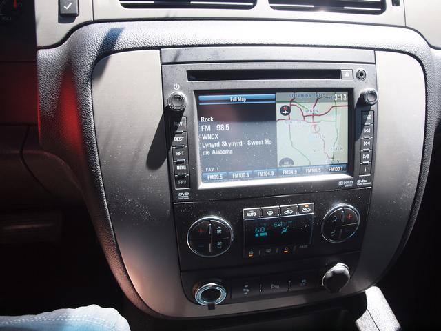 Used 2013 Chevrolet Silverado 1500 LTZ w/ LTZ Plus Package AWD/4WD image 10