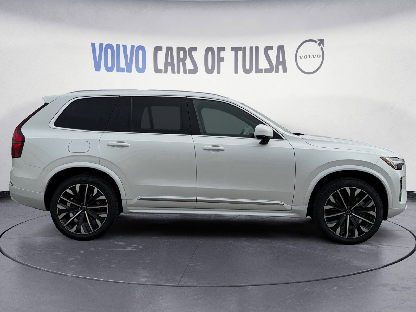 New 2026 Volvo XC90 T8 Core w/ Protection Package Premier AWD/4WD image 6