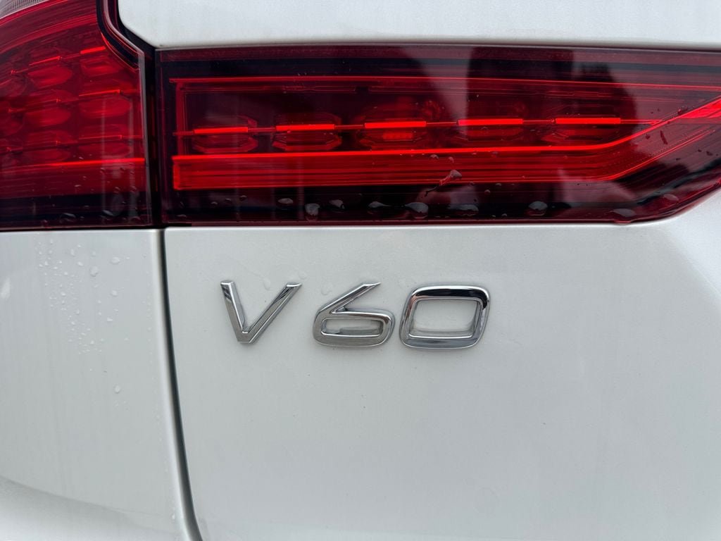 New 2026 Volvo V60 B5 Cross Country Plus w/ Climate Package AWD/4WD image 9
