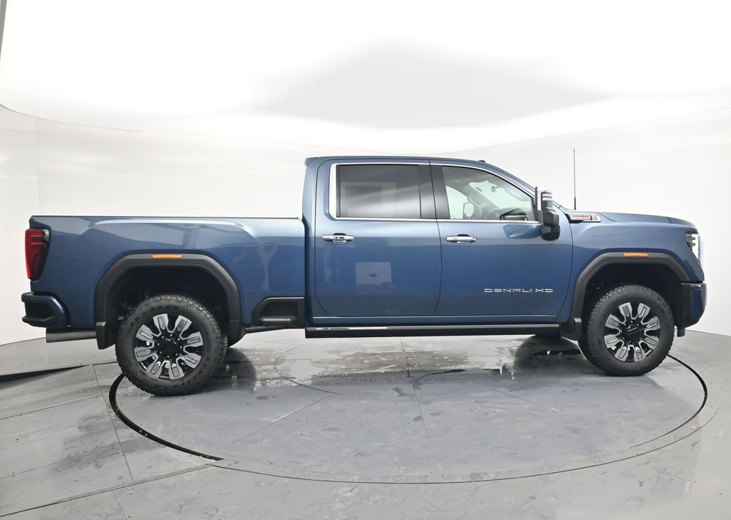 New 2026 GMC Sierra 3500 Denali w/ Denali Reserve Package image 6