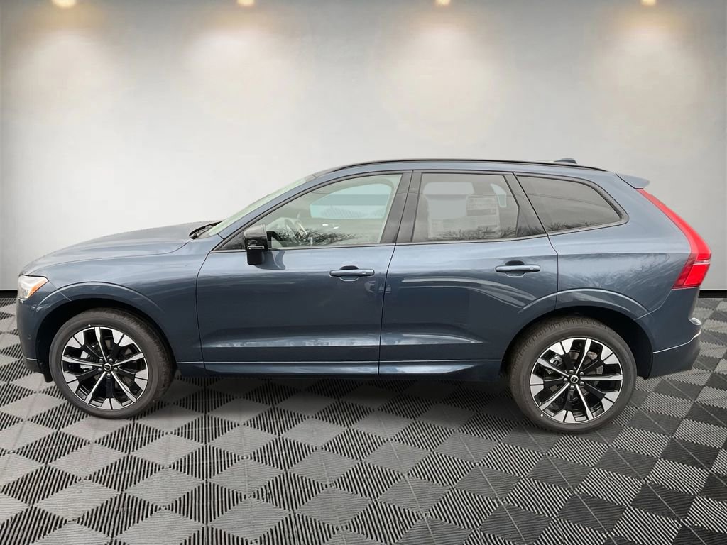 New 2026 Volvo XC60 B5 Plus w/ Climate Package image 6
