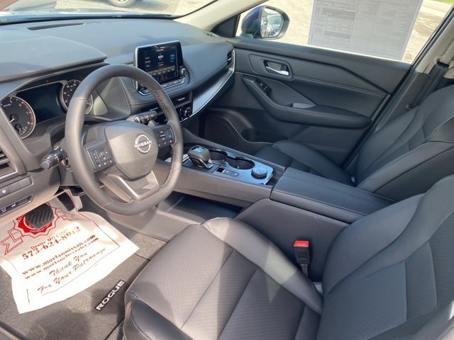 New 2026 Nissan Rogue SV image 16