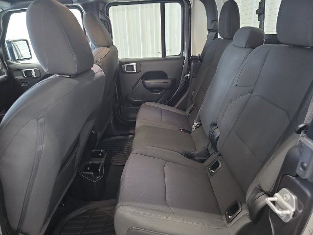 Used 2022 Jeep Gladiator Sport AWD/4WD image 33