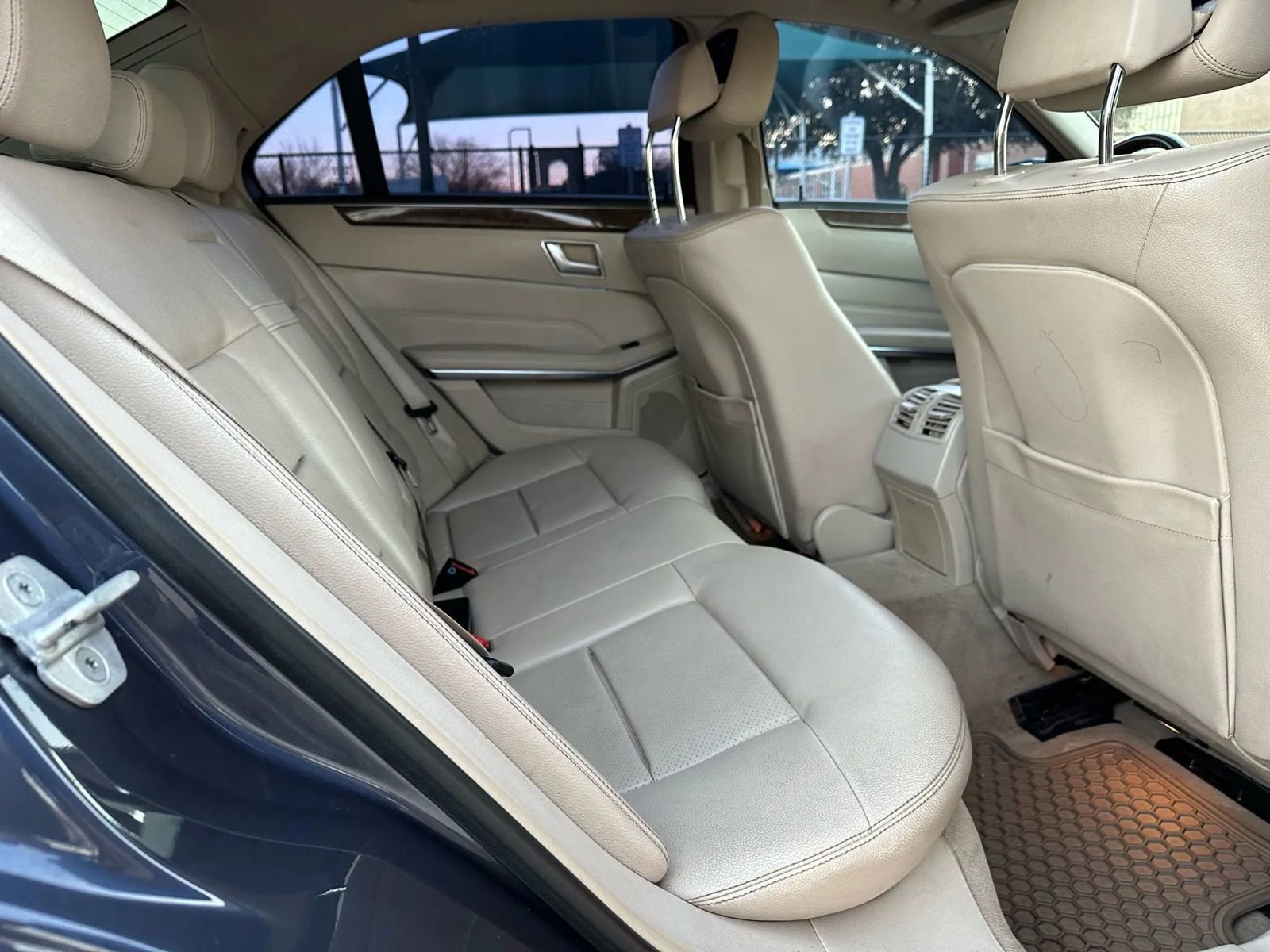 Used 2014 Mercedes-Benz E 350 Sedan w/ Premium 1 Package image 26