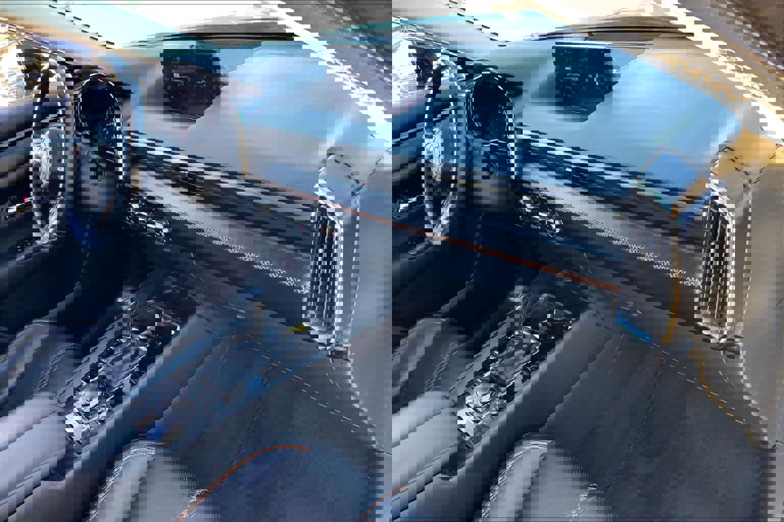 Used 2023 MAZDA CX-50 AWD 2.5 S w/ Cargo Package image 17