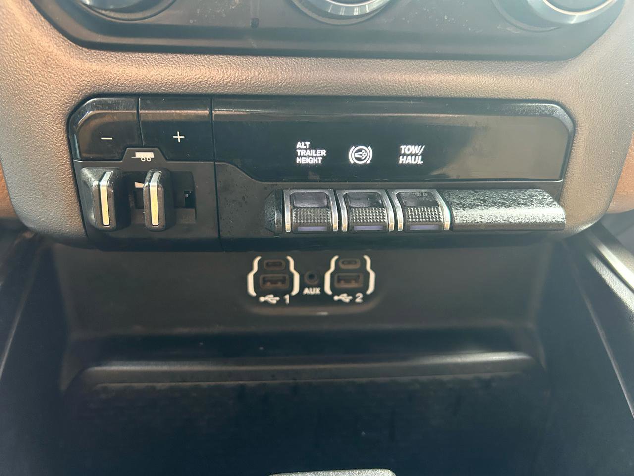 Used 2019 RAM 3500 Big Horn image 26