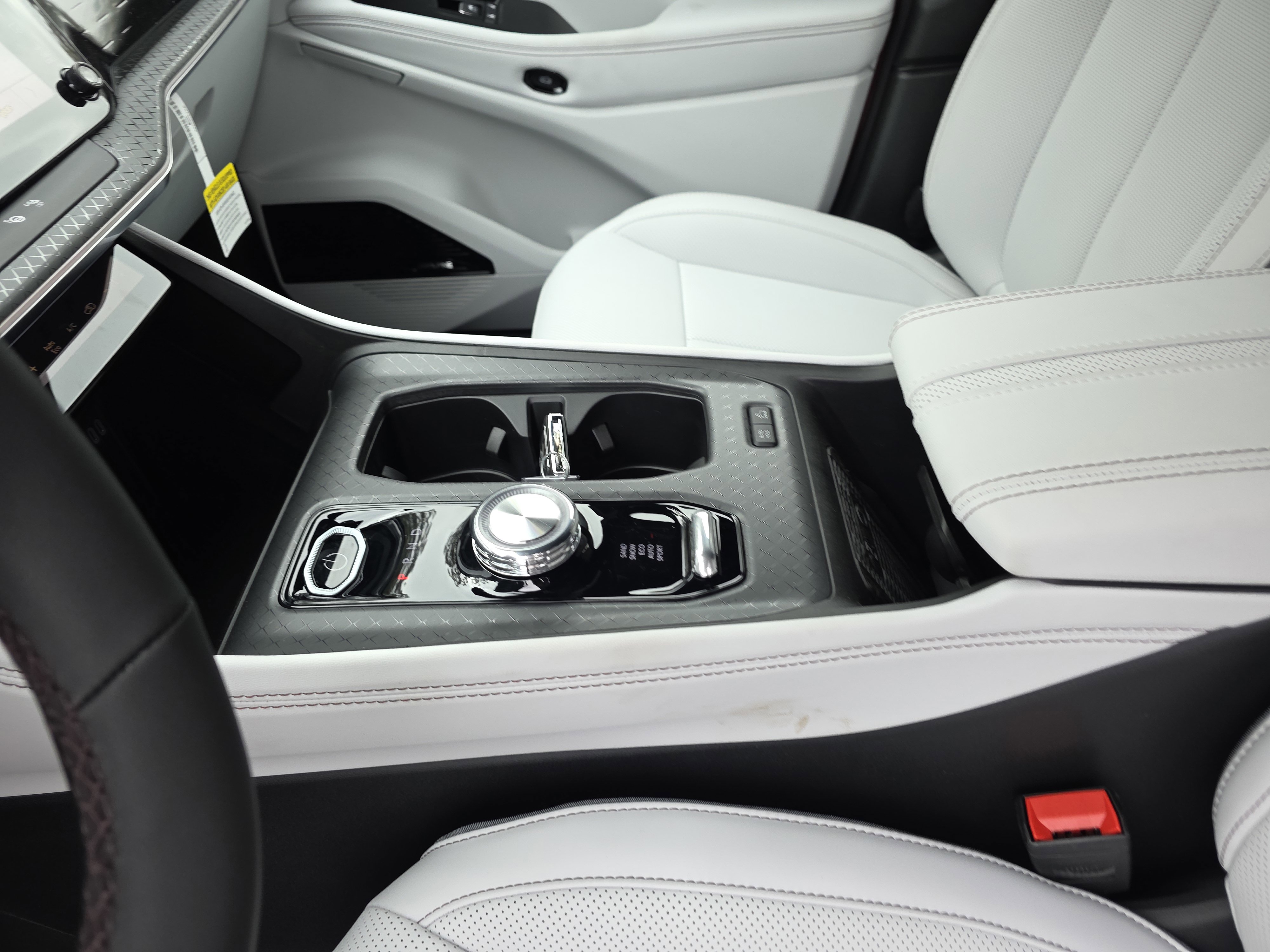New 2025 Jeep Wagoneer S Limited AWD/4WD image 8