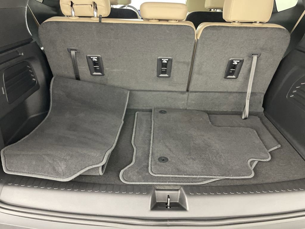 Used 2025 Buick Enclave Preferred image 34