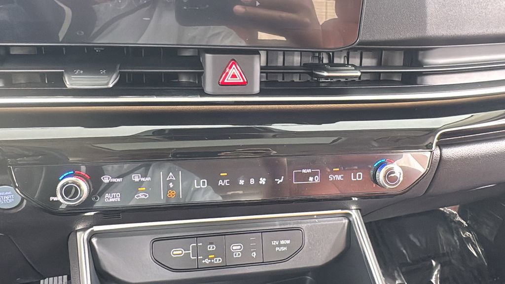 New 2026 Kia Carnival SX Prestige image 29