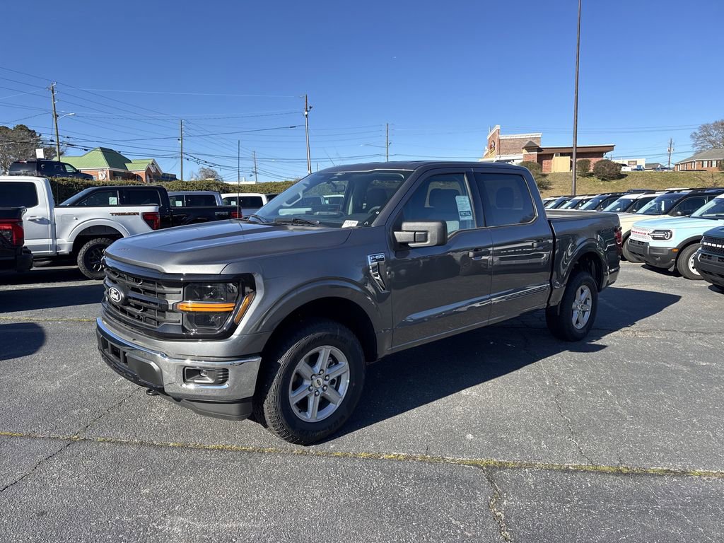 New 2025 Ford F150 XLT image 3