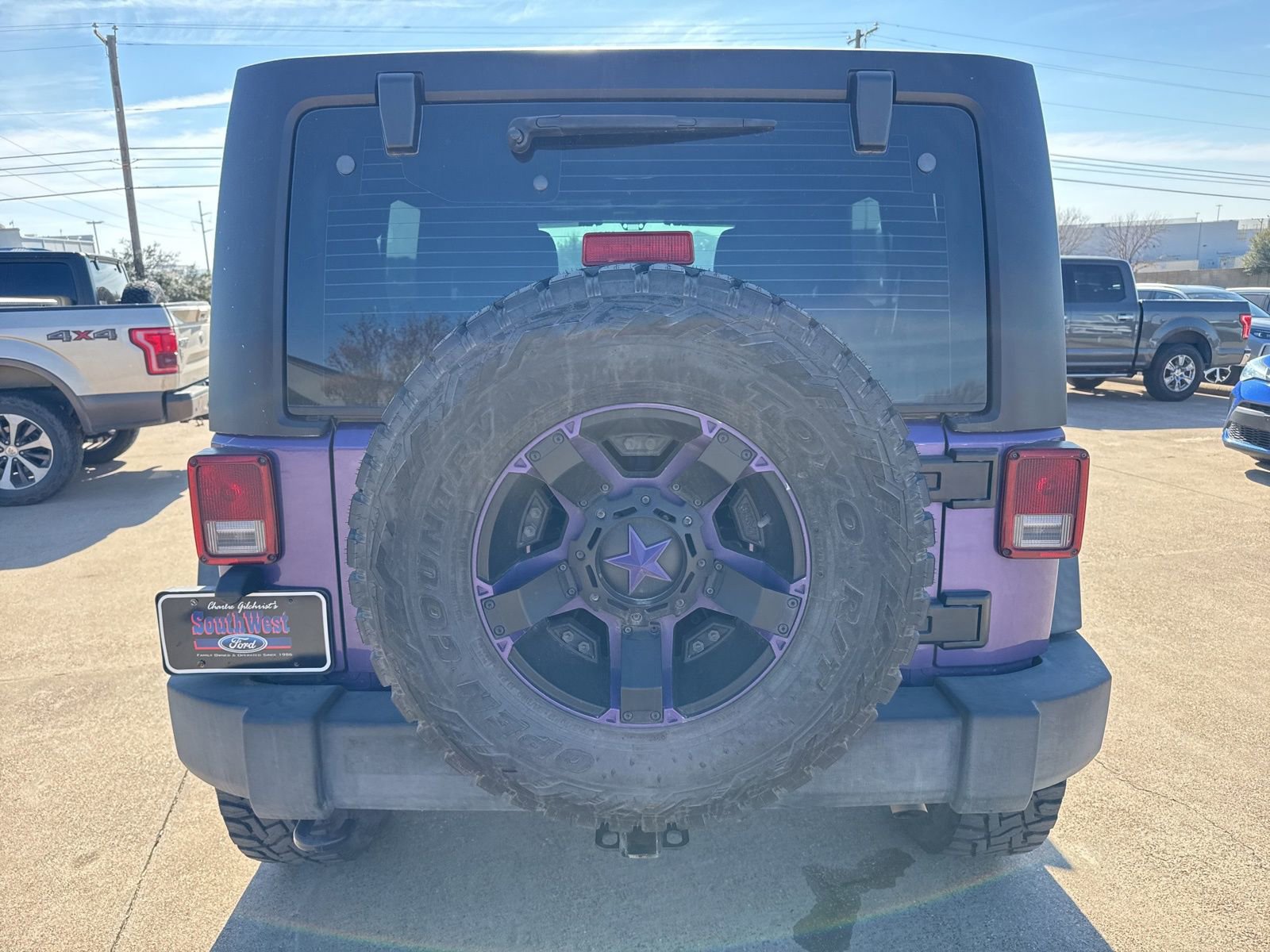 Used 2017 Jeep Wrangler Unlimited Sport w/ Connectivity Group image 6