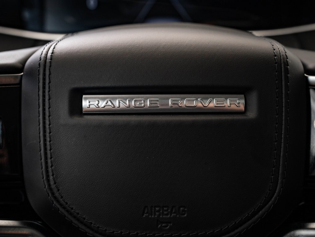 Used 2023 Land Rover Range Rover Evoque SE image 31