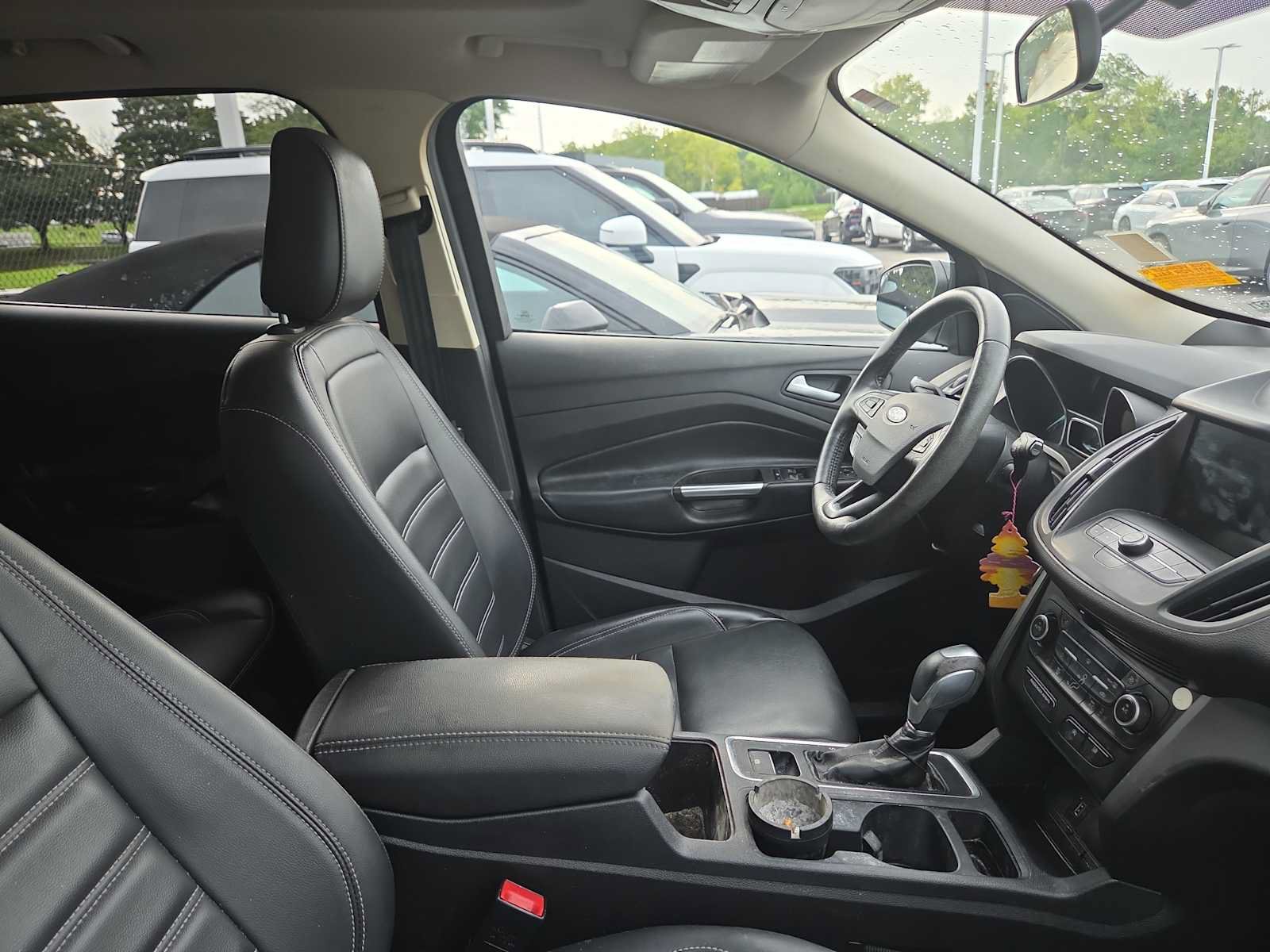 Used 2019 Ford Escape SEL FWD image 7