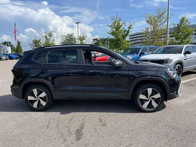 Certified 2025 Volkswagen Taos S AWD/4WD image 8