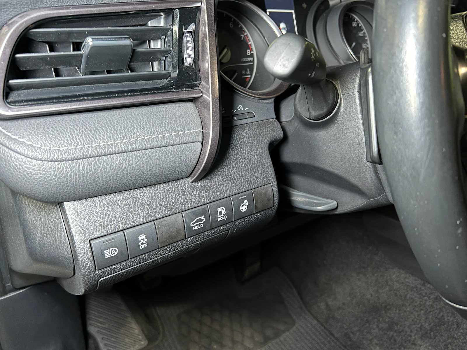 Used 2023 Toyota Camry SE w/ Cold Weather Package image 24