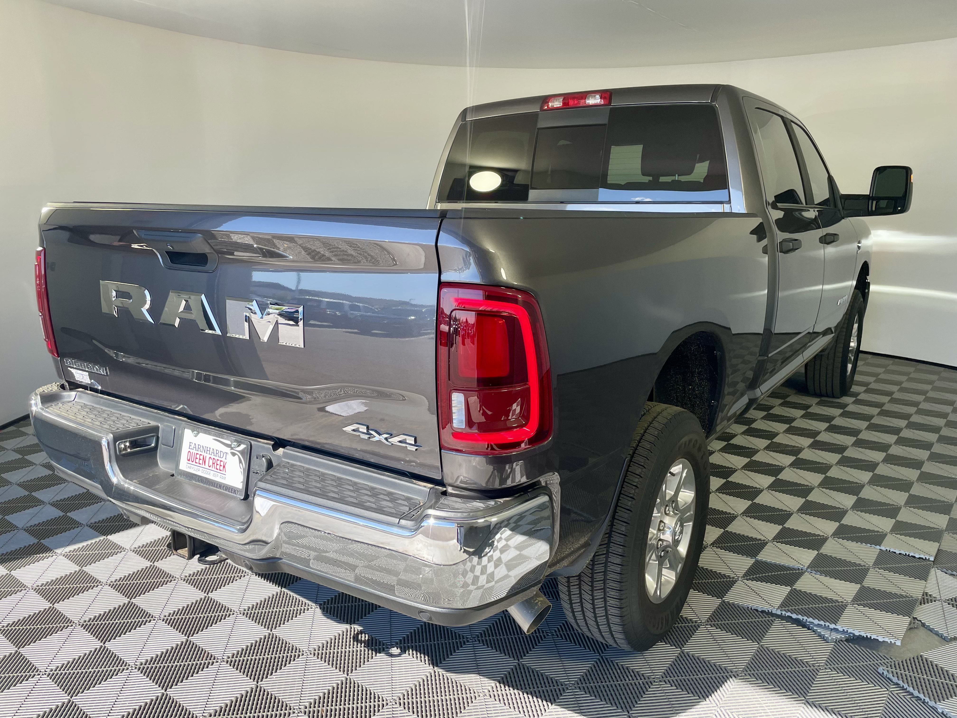 Used 2025 RAM 2500 Big Horn AWD/4WD image 5