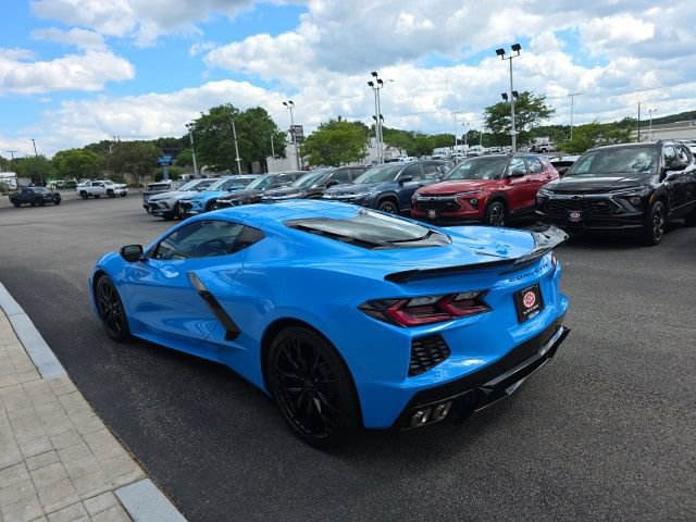 Used 2023 Chevrolet Corvette Stingray Coupe w/ 1LT RWD image 4