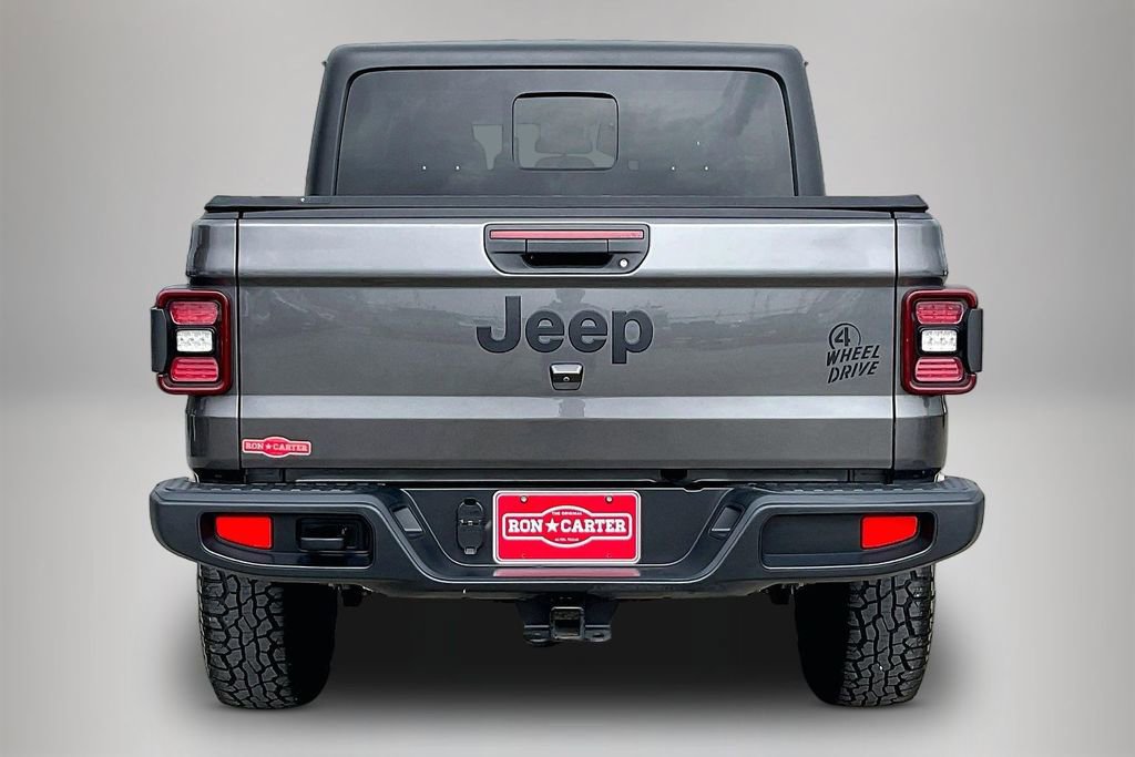 Used 2024 Jeep Gladiator Willys image 6