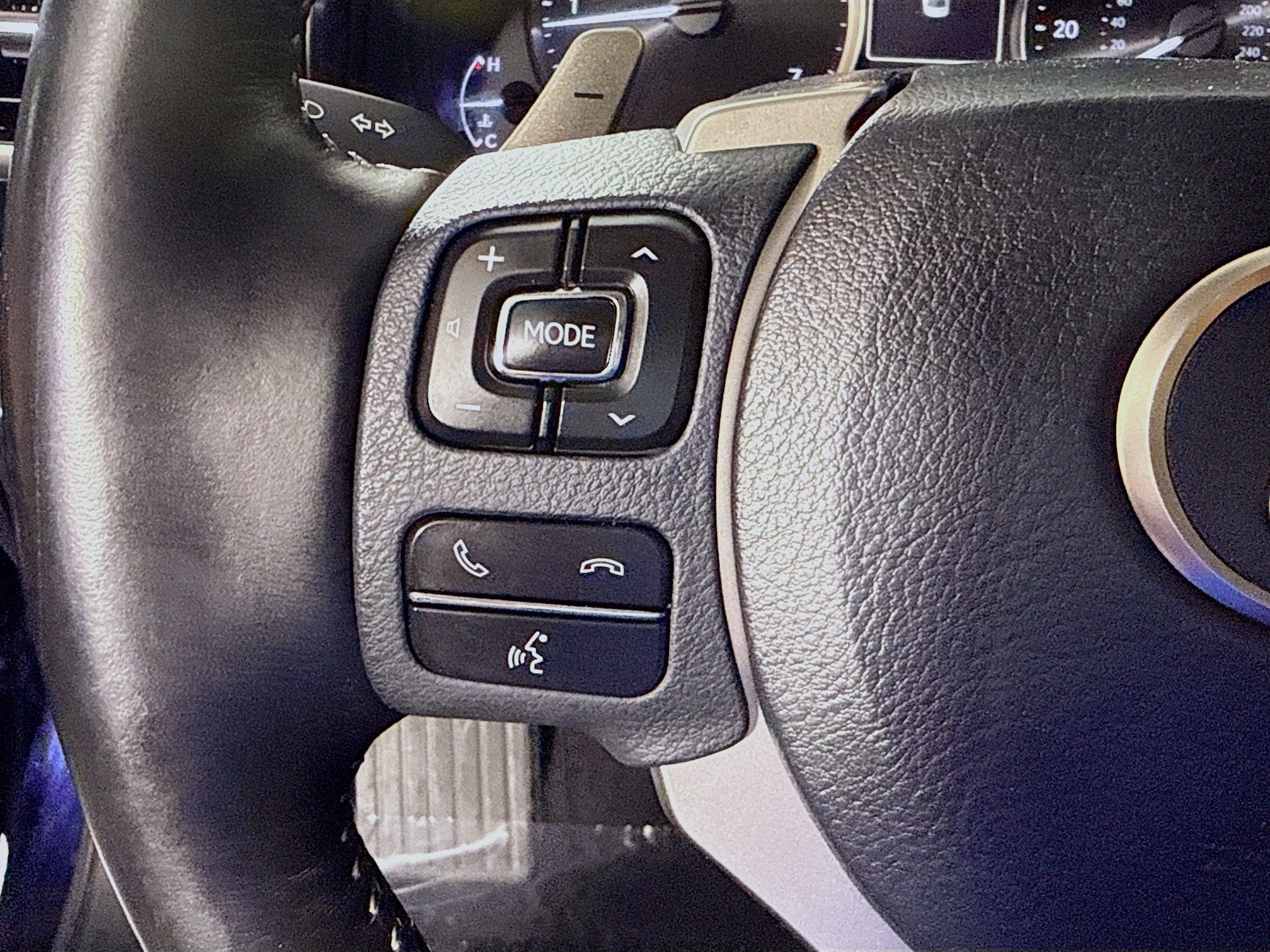 Used 2019 Lexus IS 300 AWD w/ Navigation Package image 14