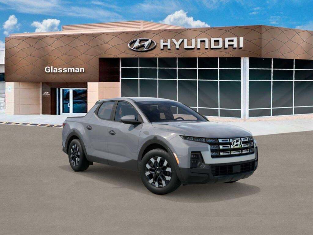 New 2027 Hyundai Santa Cruz SE AWD/4WD image 2