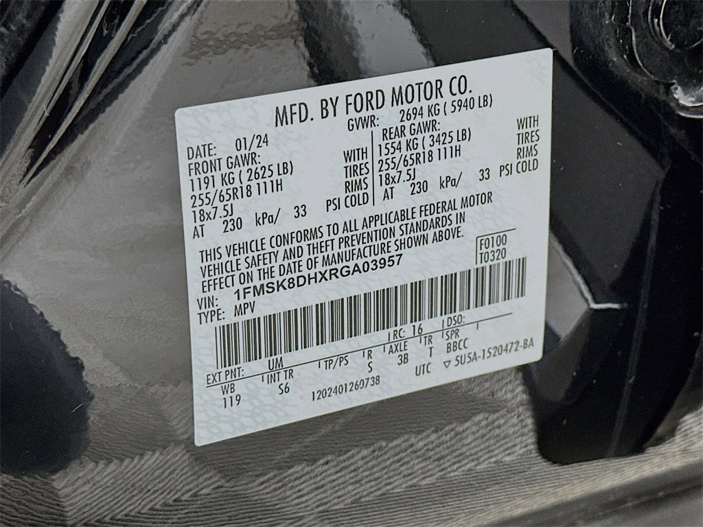 Used 2024 Ford Explorer XLT w/ Equipment Group 202A image 30