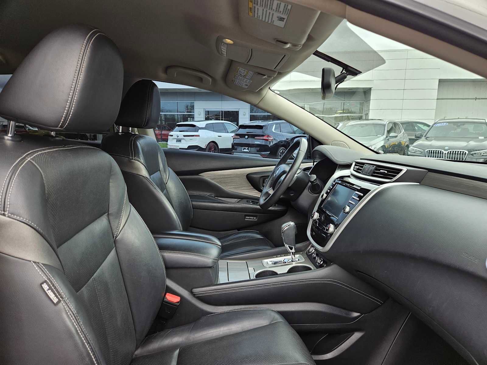 Used 2016 Nissan Murano Platinum image 11