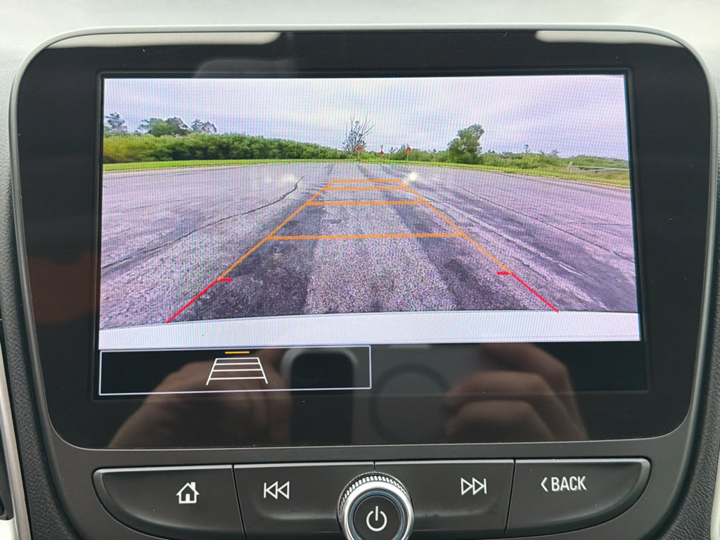 Used 2024 Chevrolet Malibu LT FWD image 26