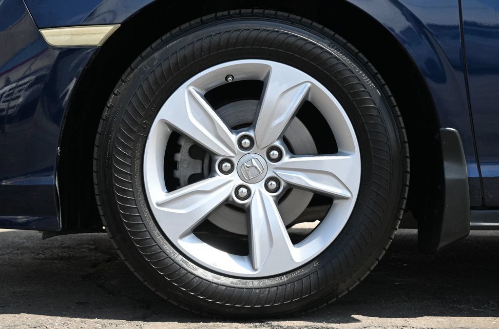 Used 2019 Honda Odyssey EX-L image 9