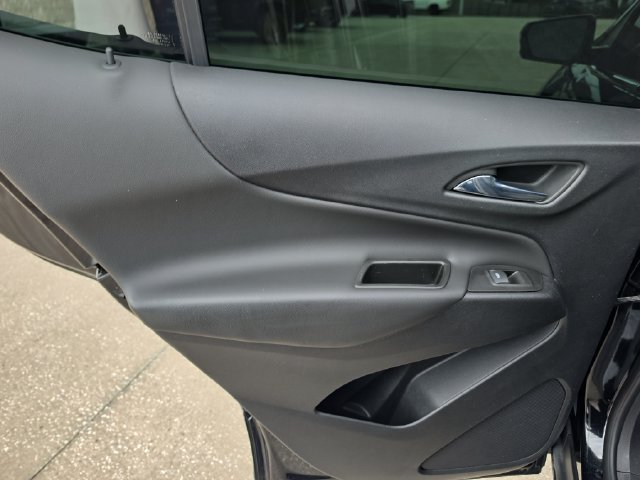 Used 2022 Chevrolet Equinox LT FWD image 14