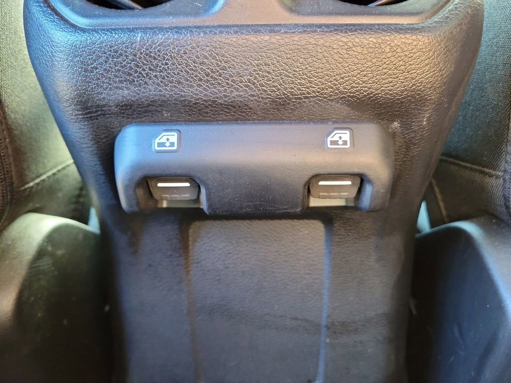 Used 2021 Jeep Wrangler Unlimited Sport image 12