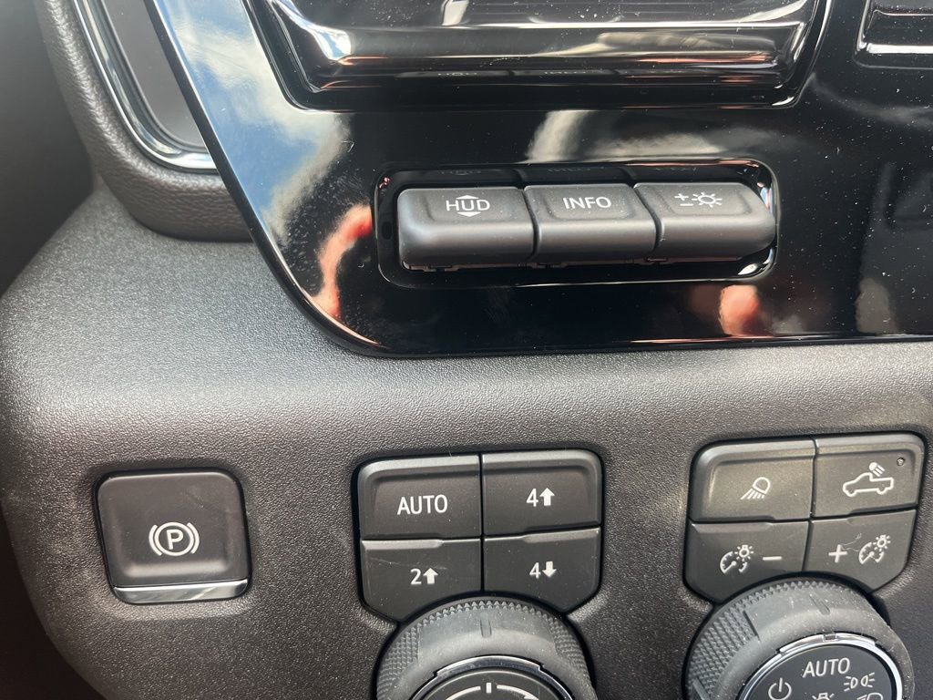 New 2026 Chevrolet Silverado 2500 ZR2 w/ LPO, Dark Essentials Package image 22