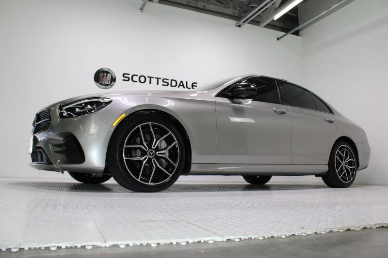 Used 2021 Mercedes-Benz E 350 Sedan w/ Premium Package image 4