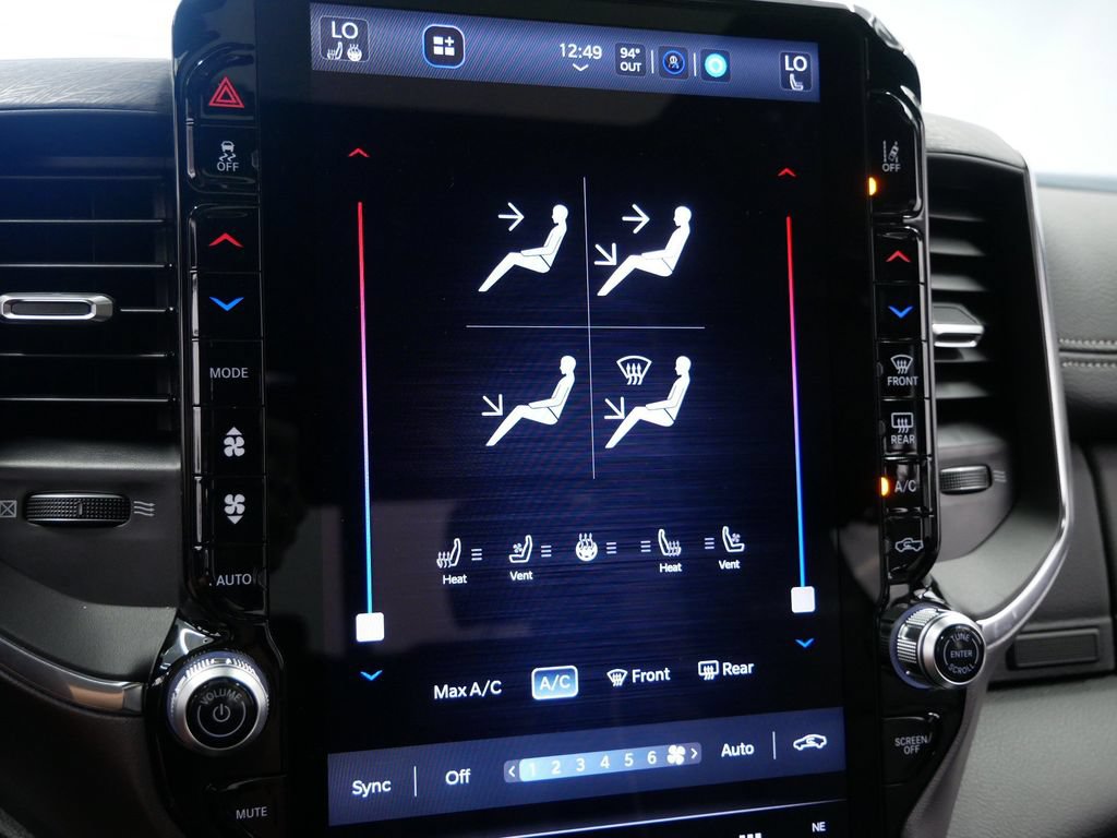 New 2026 RAM 3500 Laramie AWD/4WD image 25