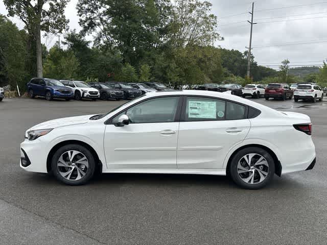 Used 2025 Subaru Legacy Premium AWD/4WD image 2