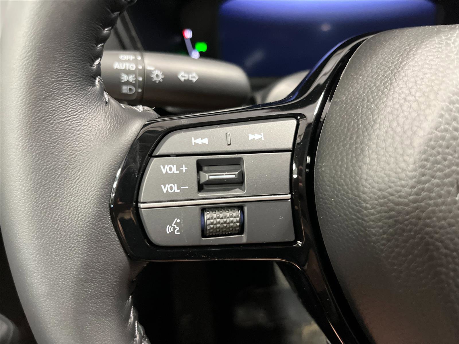 New 2026 Honda CR-V EX-L image 17