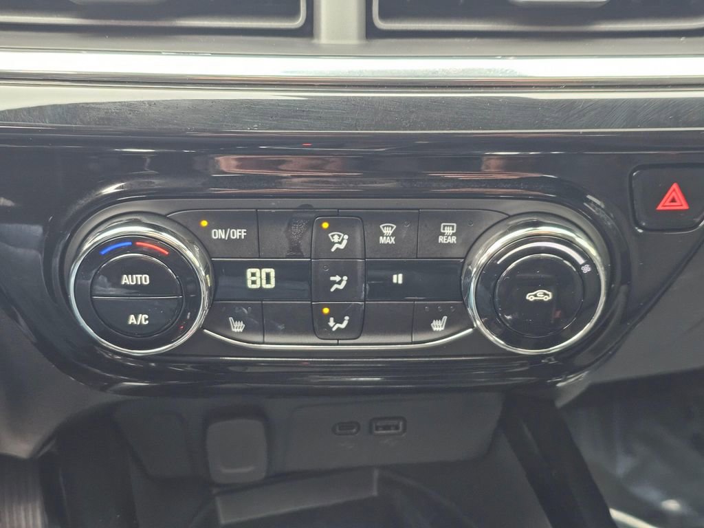 Used 2026 Chevrolet Trax RS w/ Sunroof Package image 31