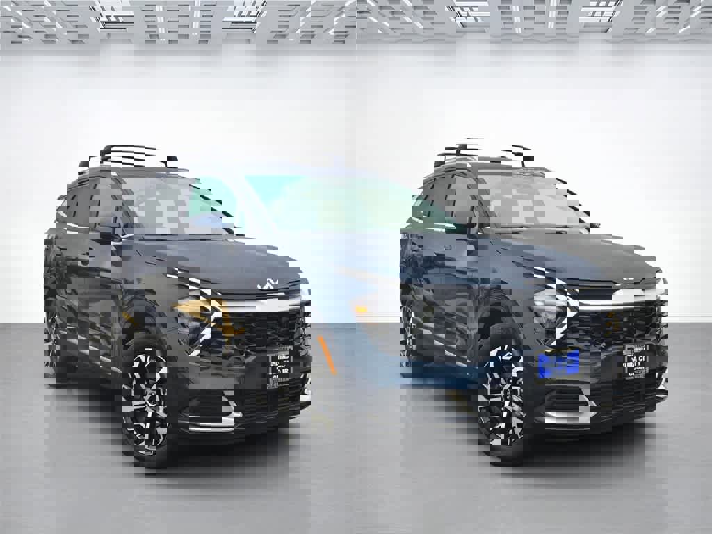 Used 2023 Kia Sportage EX image 8