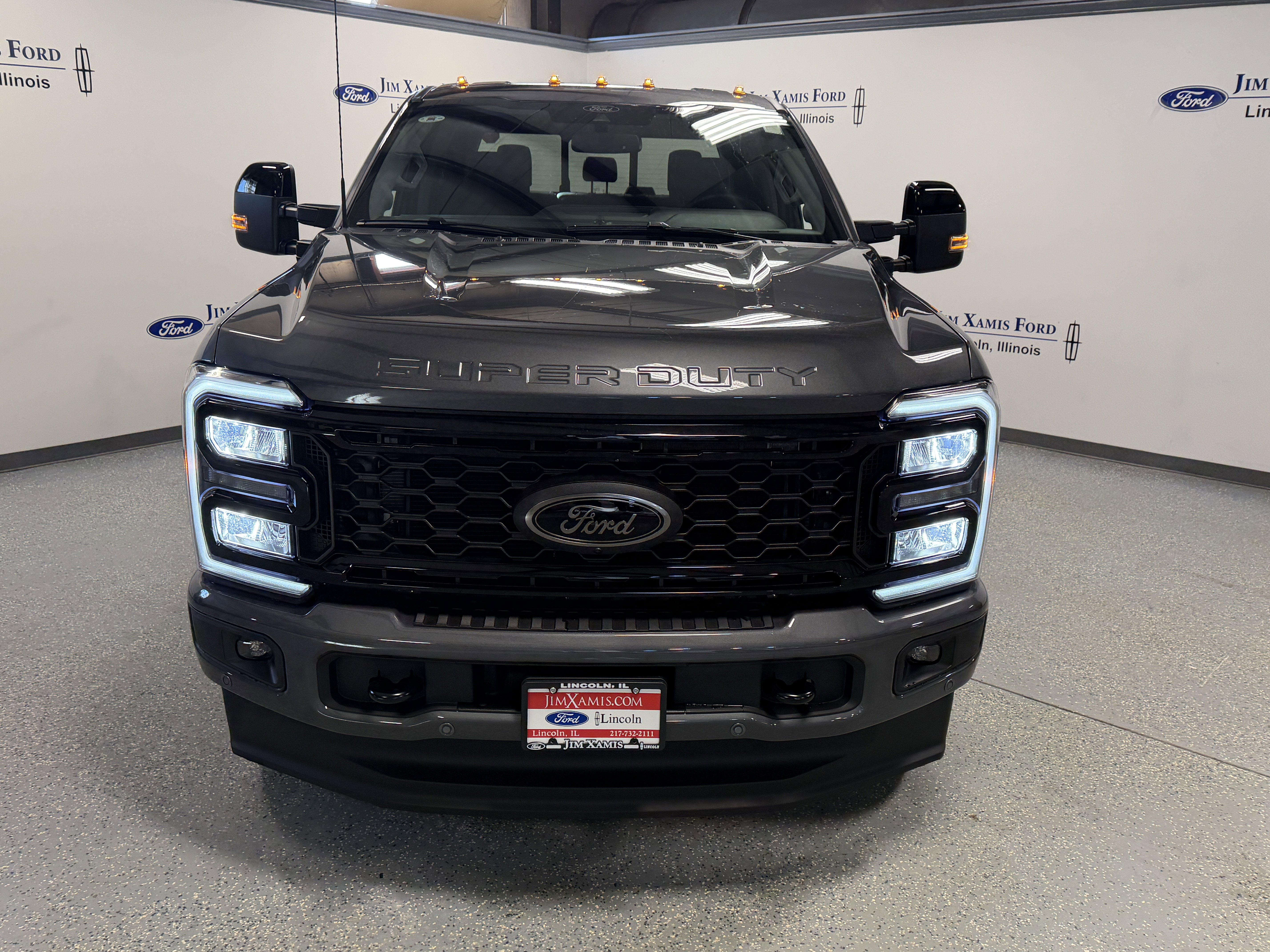 New 2026 Ford F250 Lariat w/ Black Appearance Package image 2