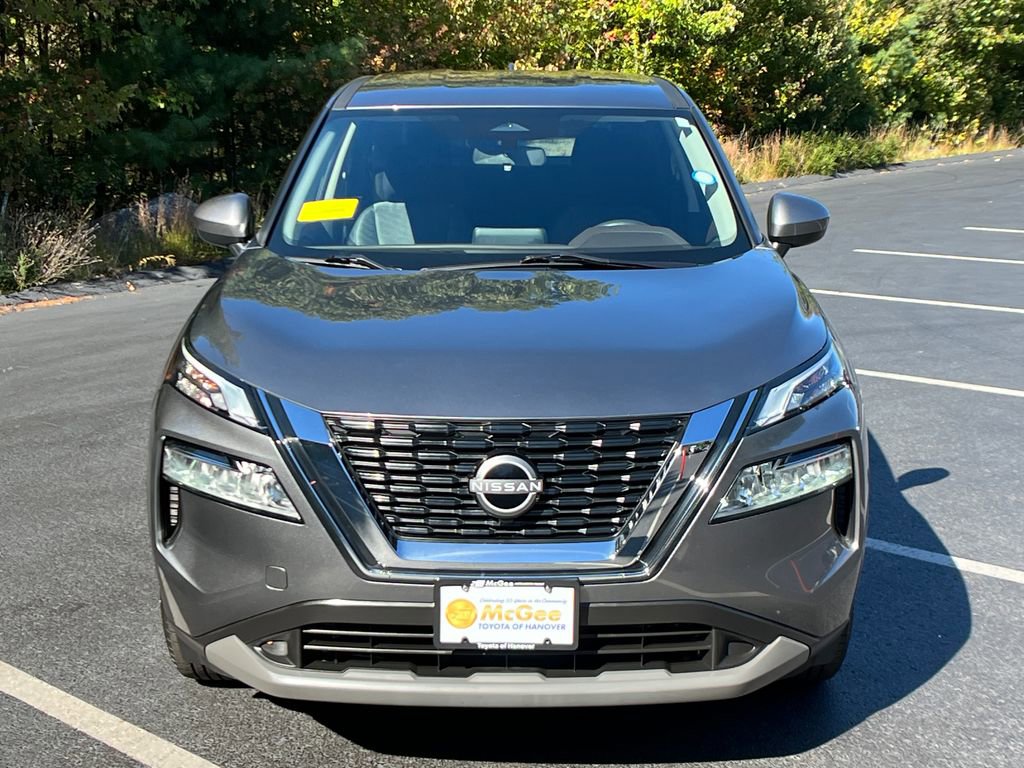 Used 2023 Nissan Rogue SV image 8
