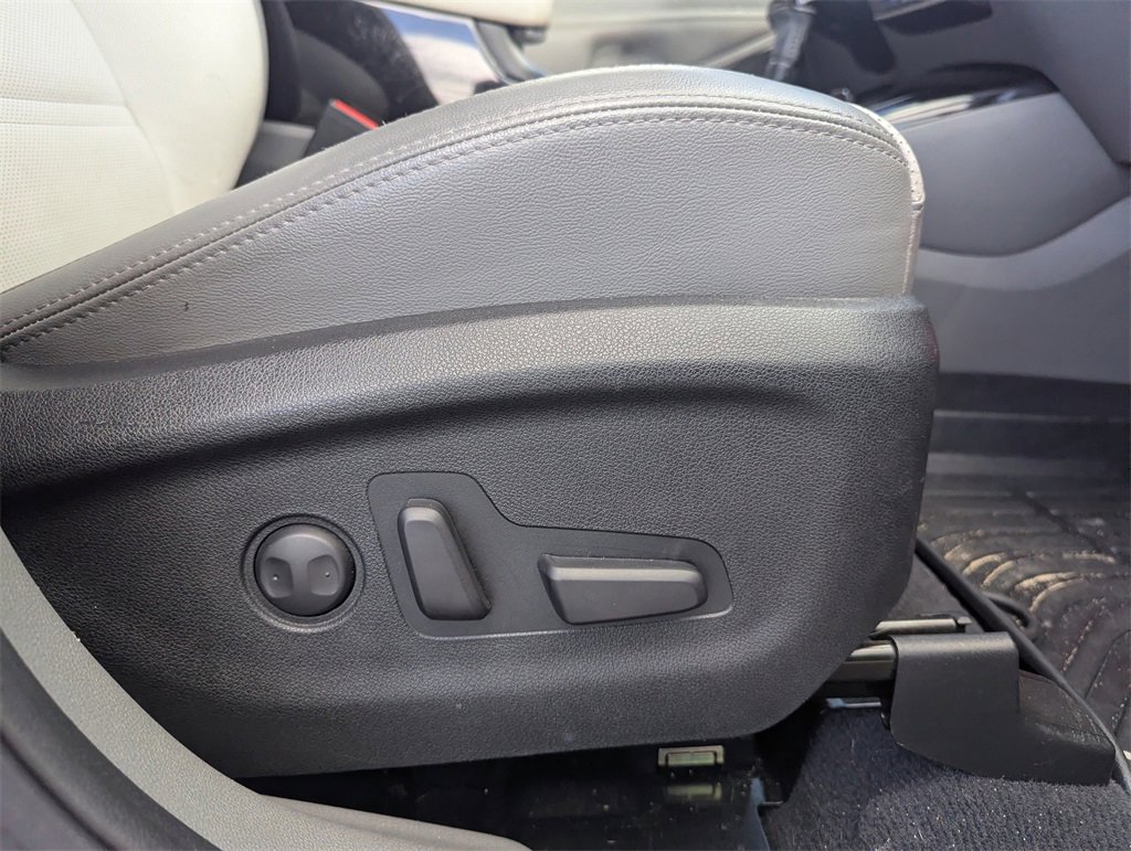 Used 2019 Kia Sorento SX w/ SX Touring Package image 42