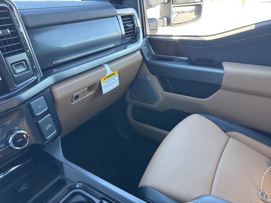 New 2026 Ford F250 Lariat w/ Black Appearance Package AWD/4WD image 57