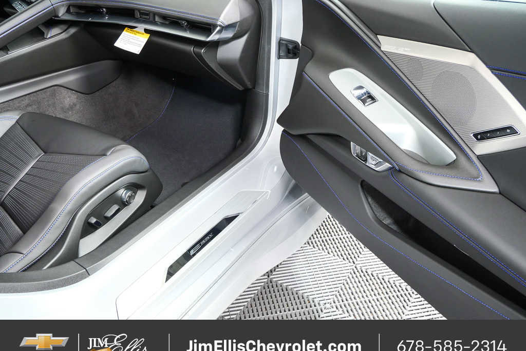 New 2026 Chevrolet Corvette E-Ray image 21
