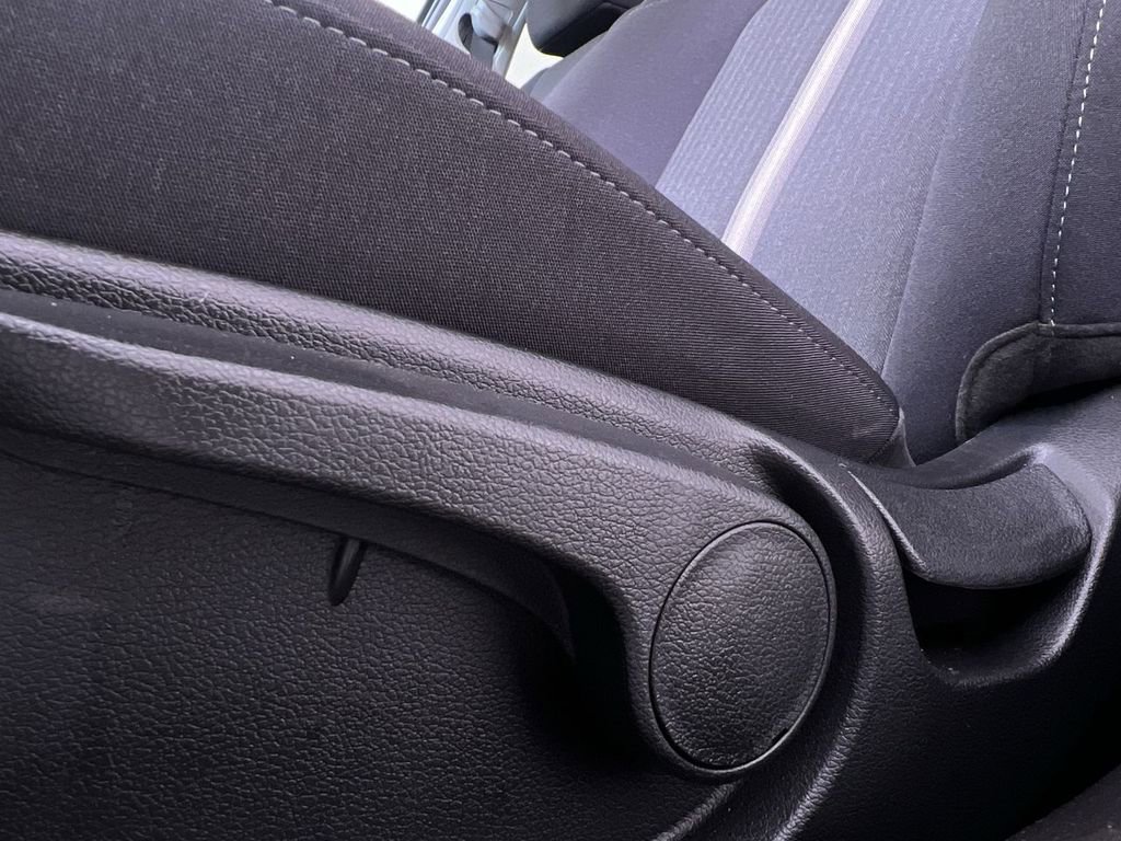 Used 2025 Hyundai Sonata SE image 14