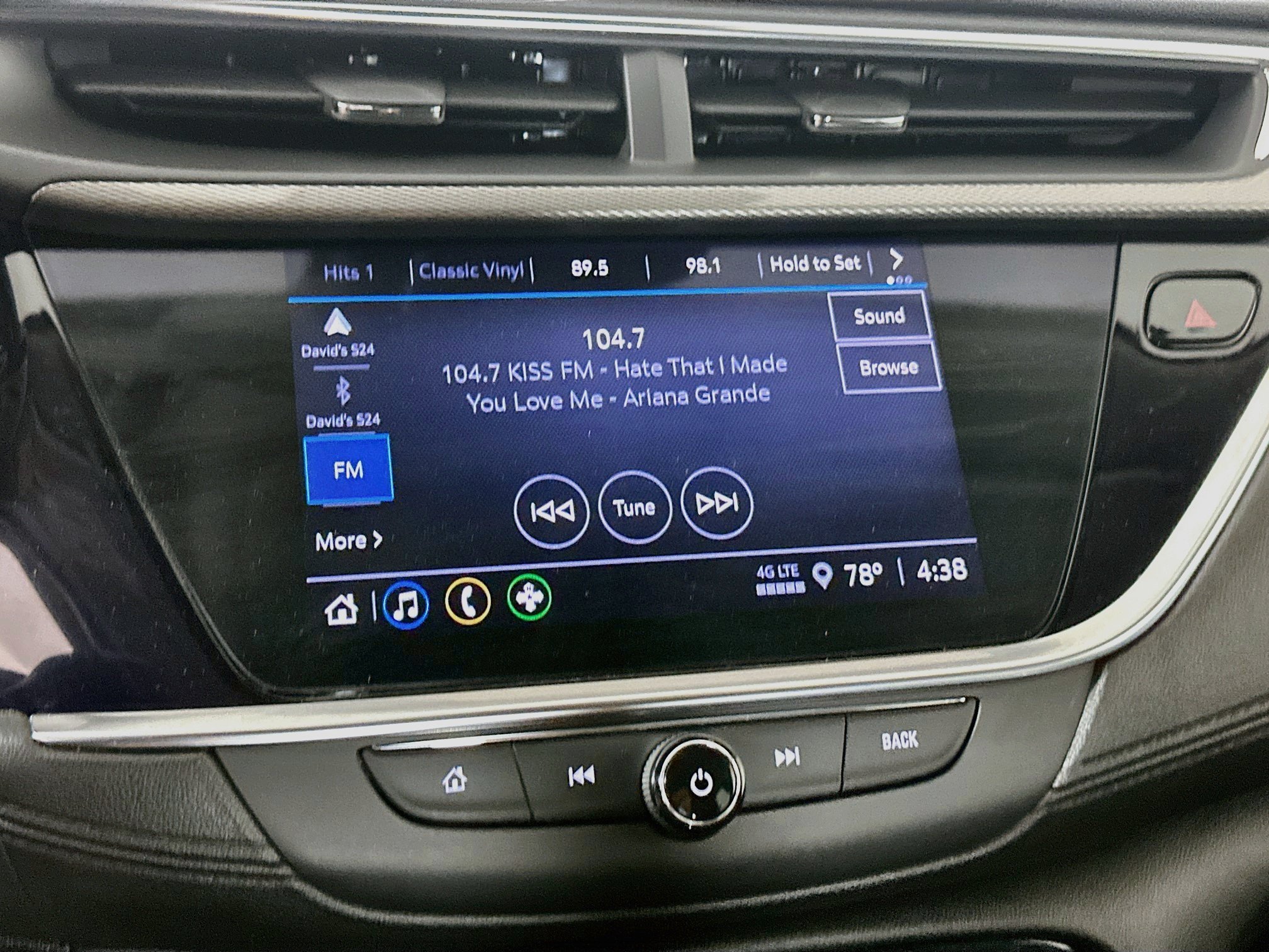 Used 2023 Buick Encore GX Preferred w/ Cold Weather Comfort Package FWD image 19